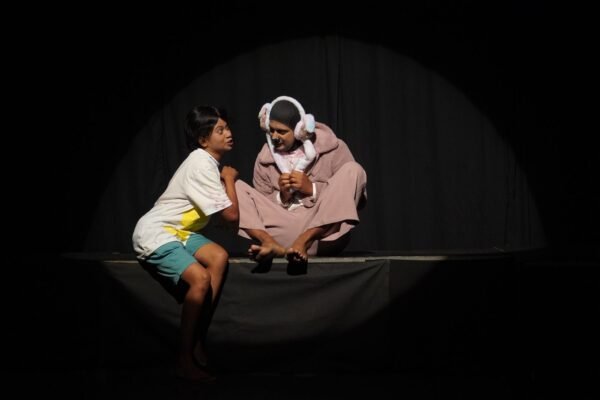 Orange Candy – Hindi Play Review: A Quiet Storm of Truth and Tenderness