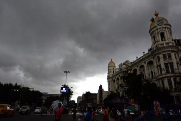 Thunderstorms and Rain Likely Across West Bengal, Met Office Forecasts Relief from Heat