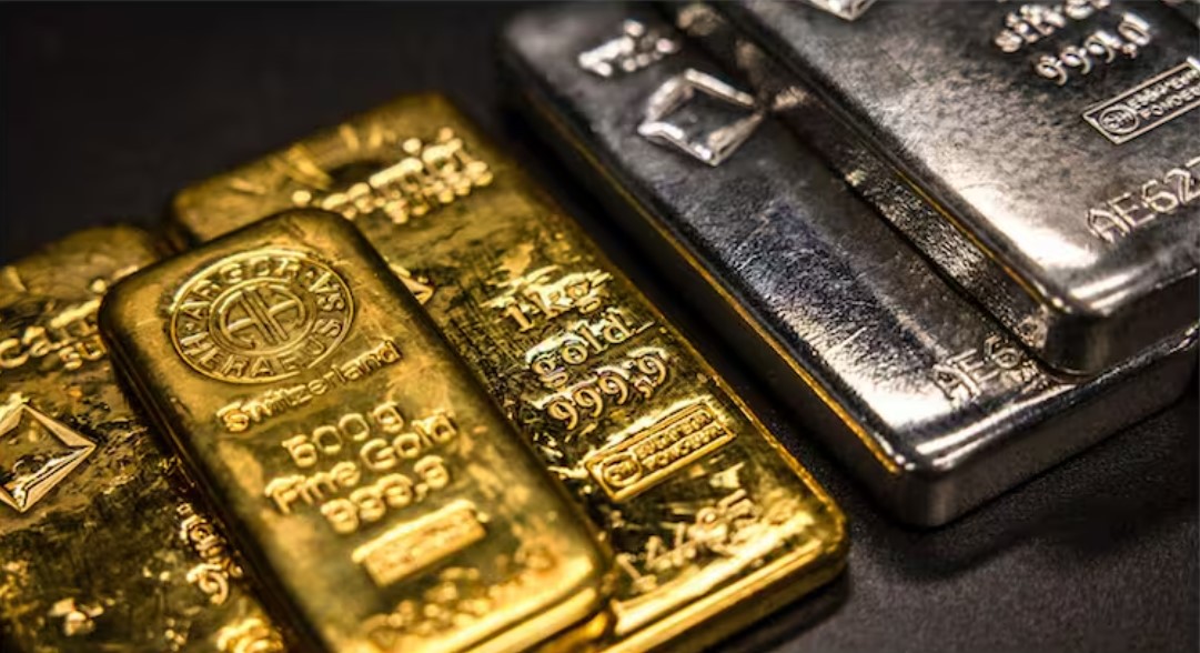 Gold Prices Rise Marginally Across India; Silver Rates Remain Unchanged