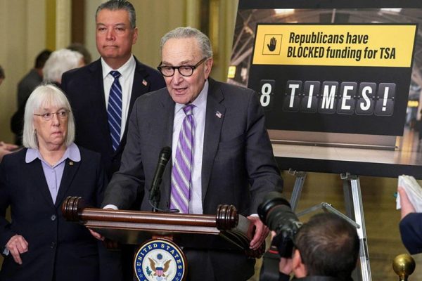 US Budget Deadlock Continues as Democrats and Republicans Clash Over DHS Funding and ICE Reforms