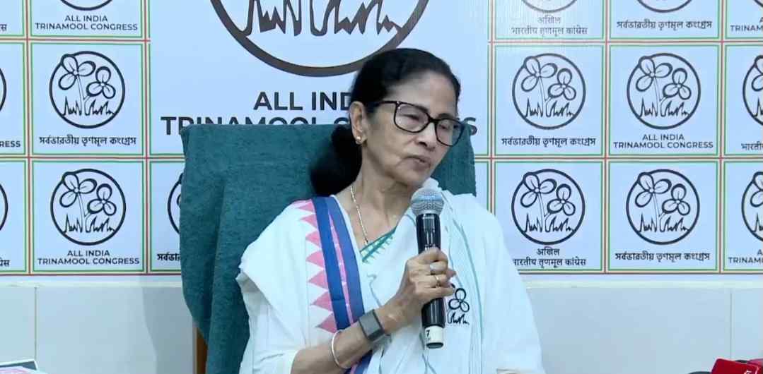 Mamata Banerjee Greets Rajasthan on Statehood Day, Highlights Role of Rajasthani Community in Bengal