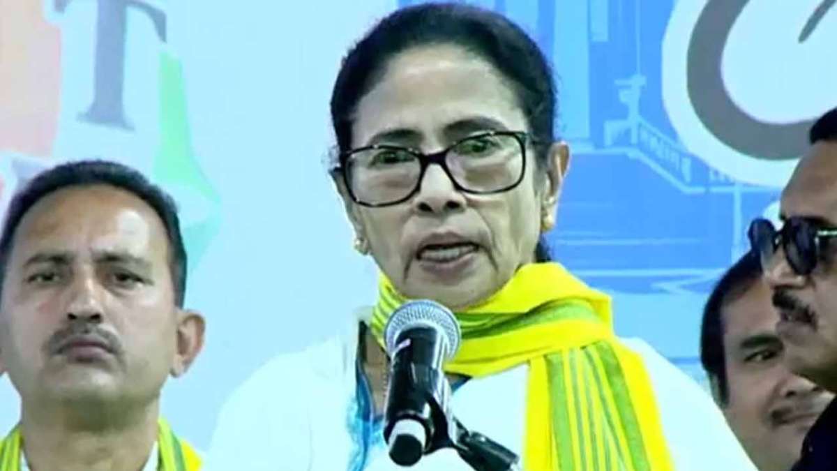Mamata Banerjee Extends Ram Navami Greetings, Urges Peaceful Celebrations in West Bengal