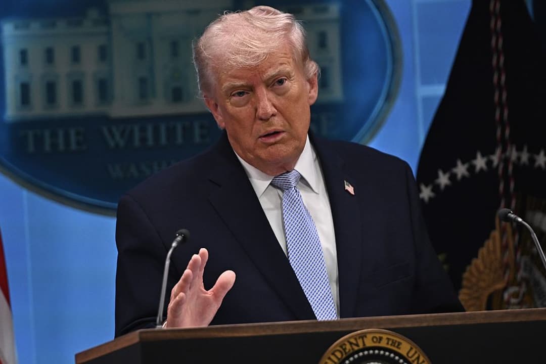 Trump Announces Two-Week Ceasefire with Iran, Links Pause to Strait of Hormuz Access