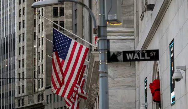 Global Markets Slip as US–Iran Talks Collapse, Triggering Early Trade Sell-Off