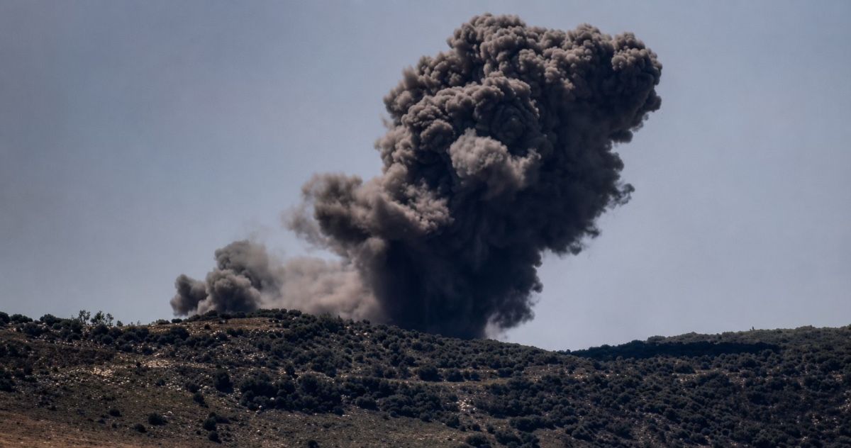 U.S. Conducts Defensive Strikes on Iranian Military Targets Amid Fragile Diplomatic Efforts